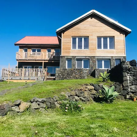 Casa-do-mar Affittacamere Madalena (Azores)