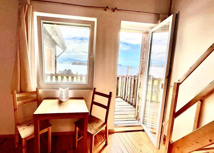 Casa-do-mar Pensión Madalena (Azores)